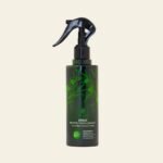 Vieso Aurora lämpösuoja ja kiiltoa antava hiussuihke 250 ml.